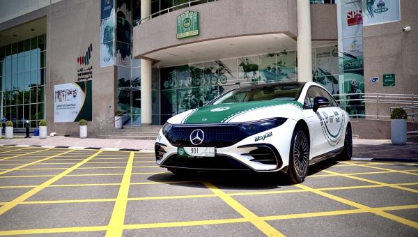 Топ-10 роскошных полицейских автомобилей Дубая Топ-10 роскошных полицейских автомобилей Дубая