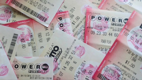 Эти люди выиграли в лотереи миллионы, а потом потеряли всё. Рассказываем истории их неудач