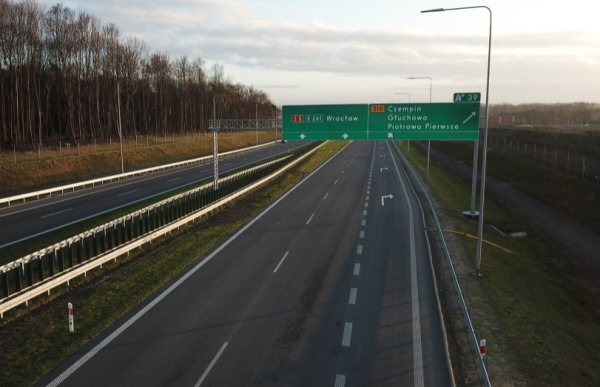 В Польше внесли поправки в ПДД. Что стоит знать белорусам, которые ездят по этой стране? В Польше внесли поправки в ПДД. Что стоит знать белорусам, которые ездят по этой стране?